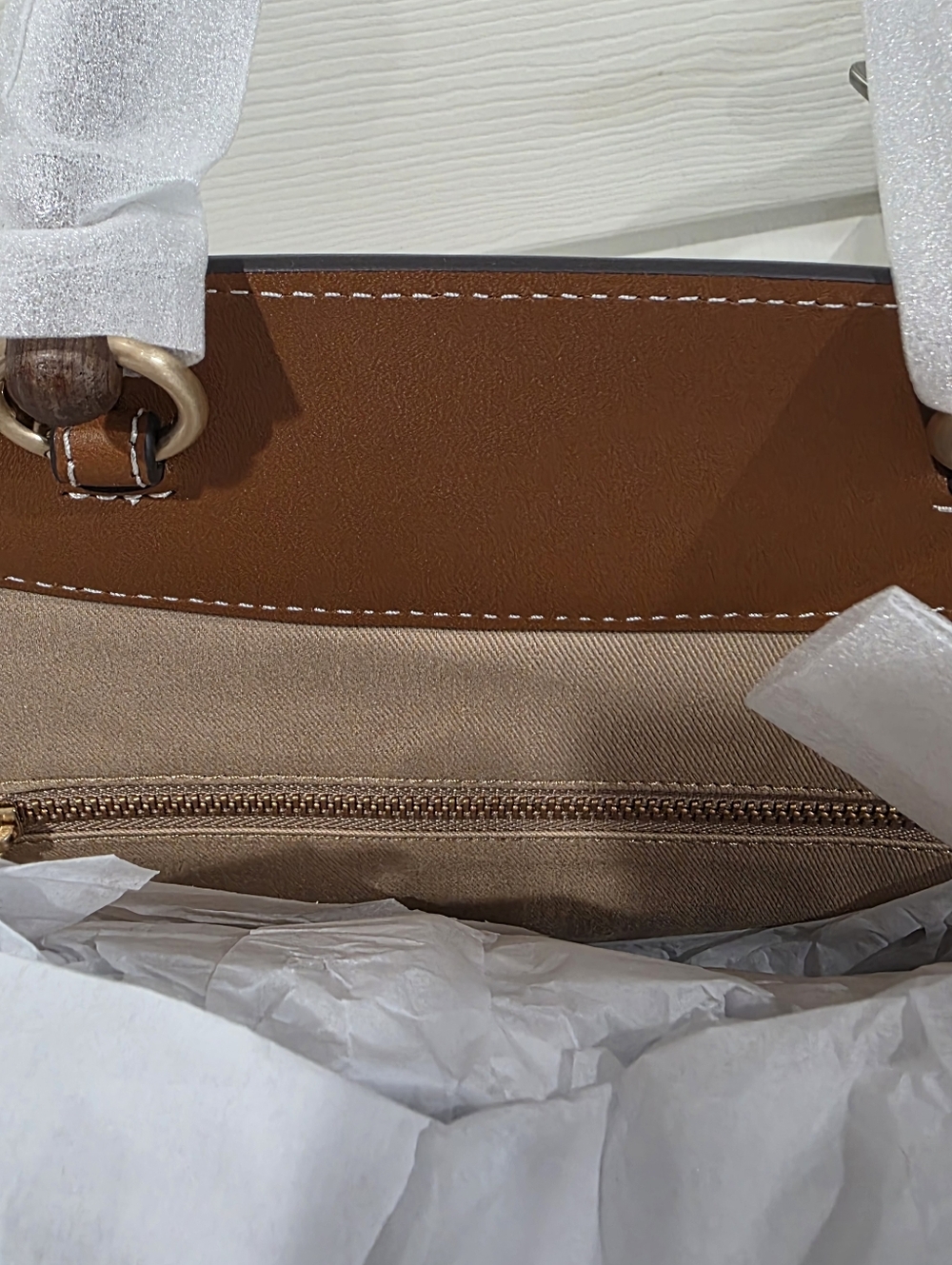 Cult Gaia Wanda Tote - Picture 6 of 7
